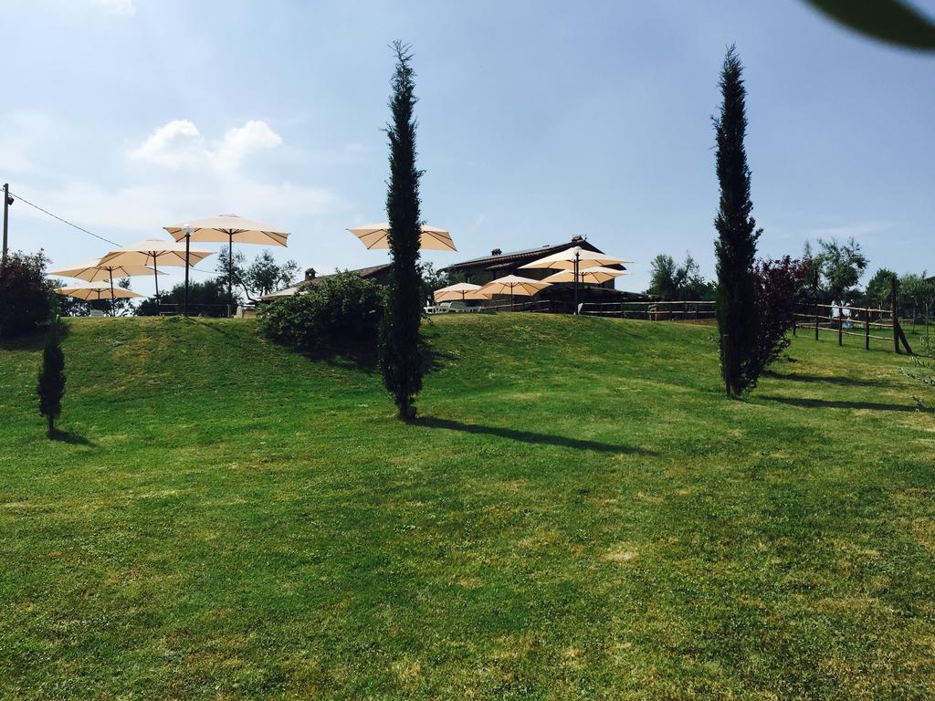 Tarano Agriturismo Nociquerceto מראה חיצוני תמונה