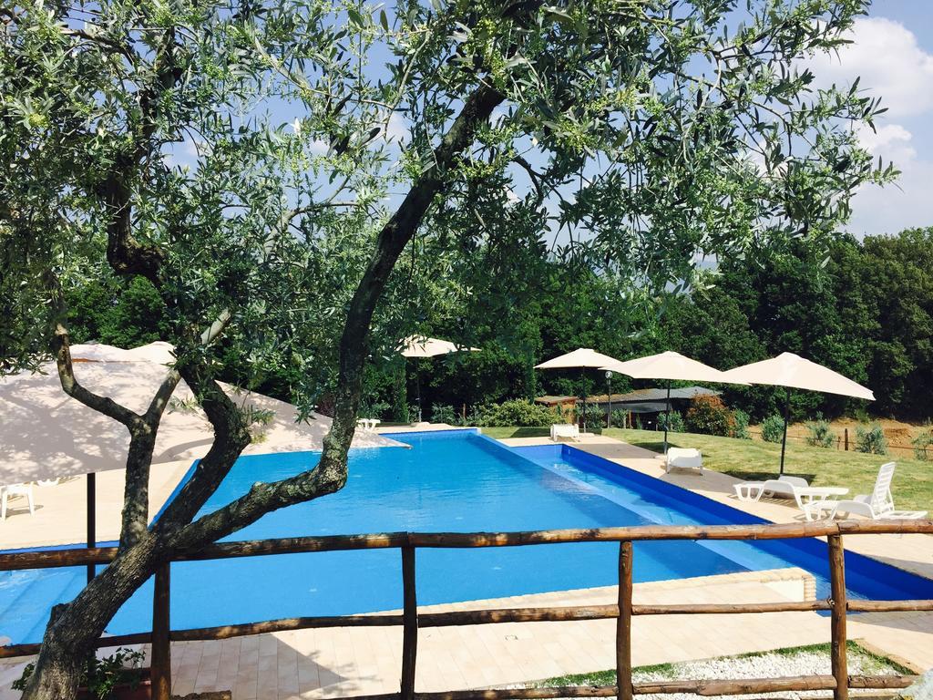 Tarano Agriturismo Nociquerceto מראה חיצוני תמונה