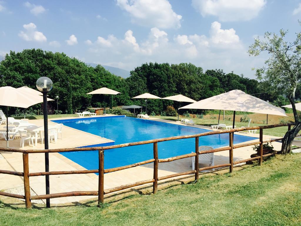 Tarano Agriturismo Nociquerceto מראה חיצוני תמונה