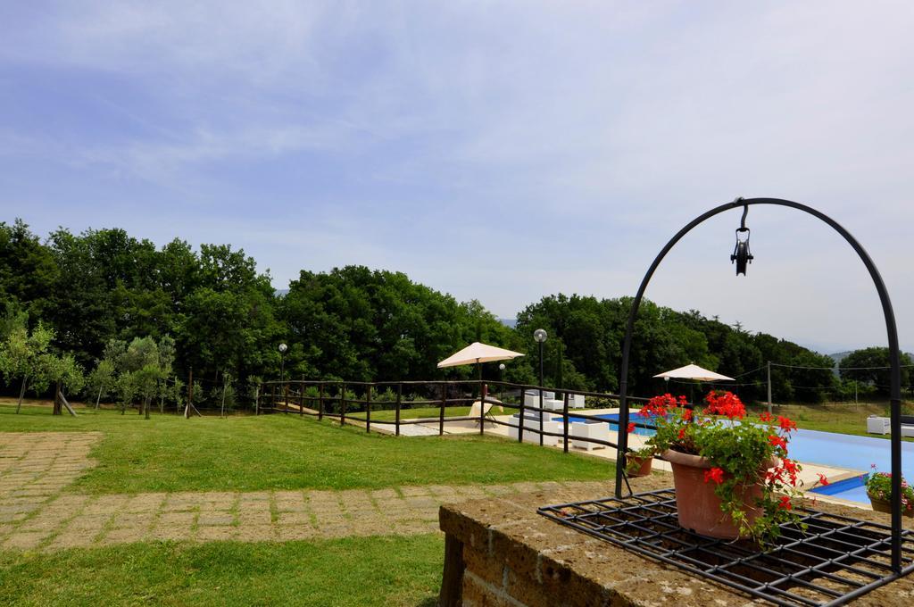 Tarano Agriturismo Nociquerceto מראה חיצוני תמונה