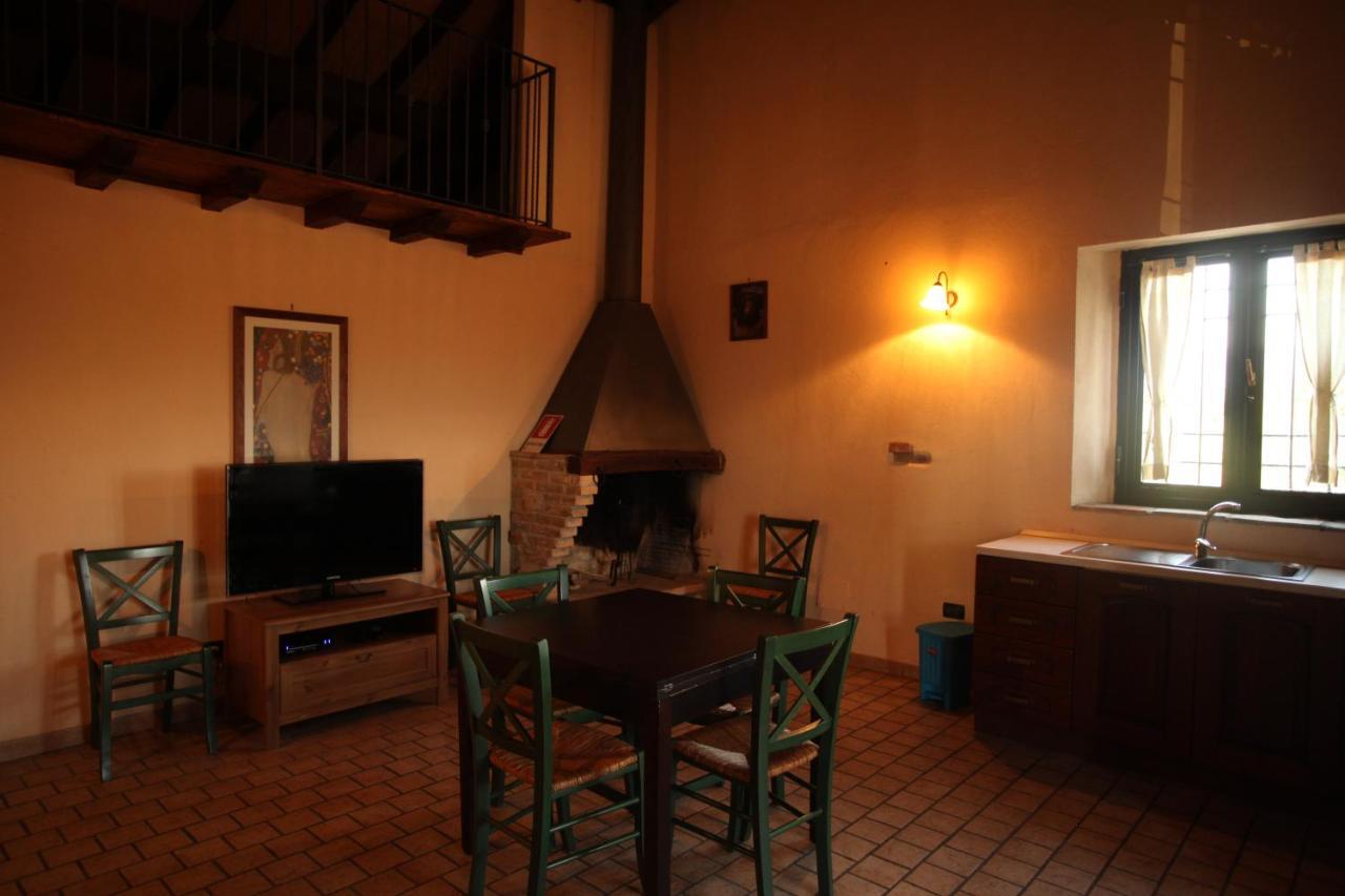 Tarano Agriturismo Nociquerceto חדר תמונה